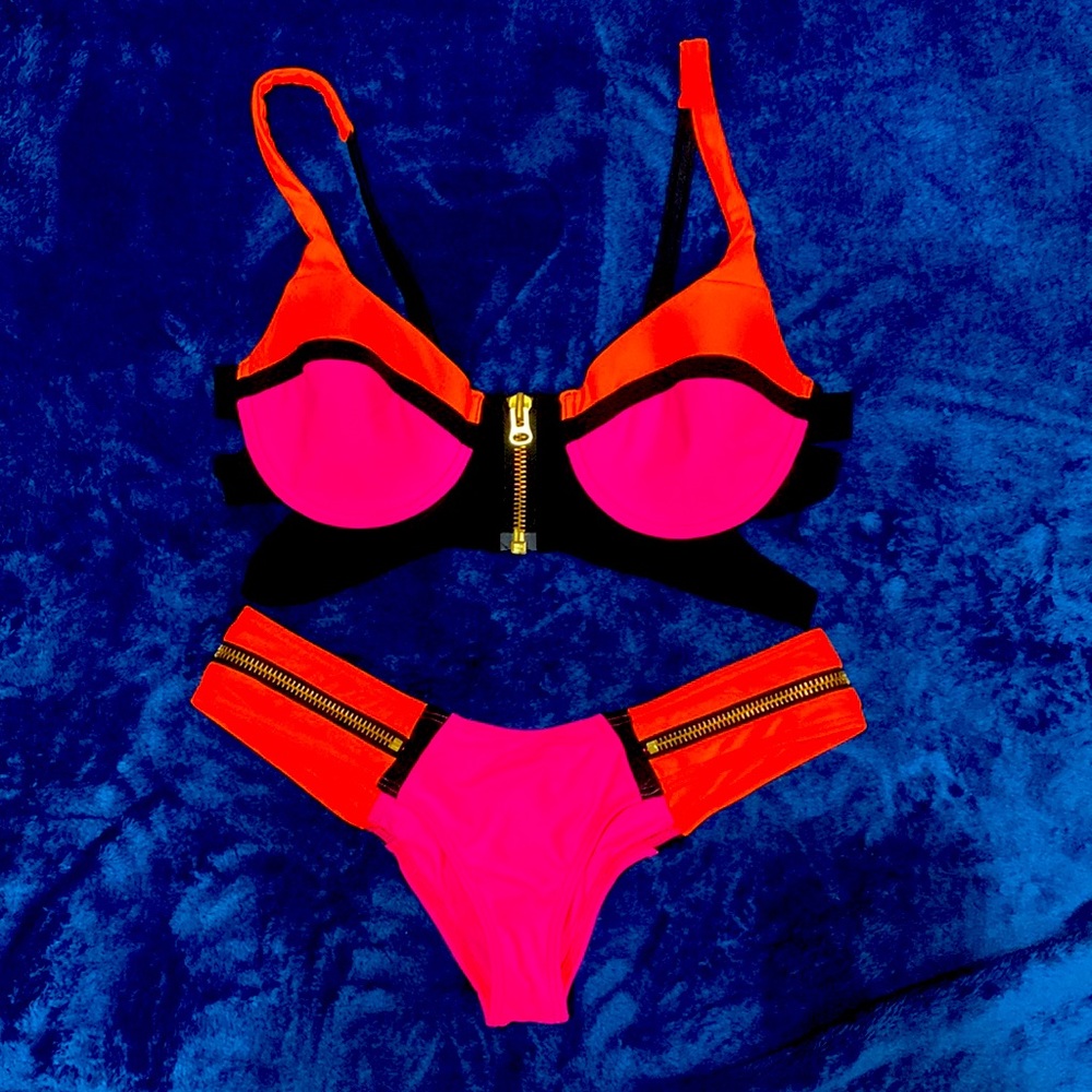 Beach Bunny Bronze bikini XL top L bottoms
